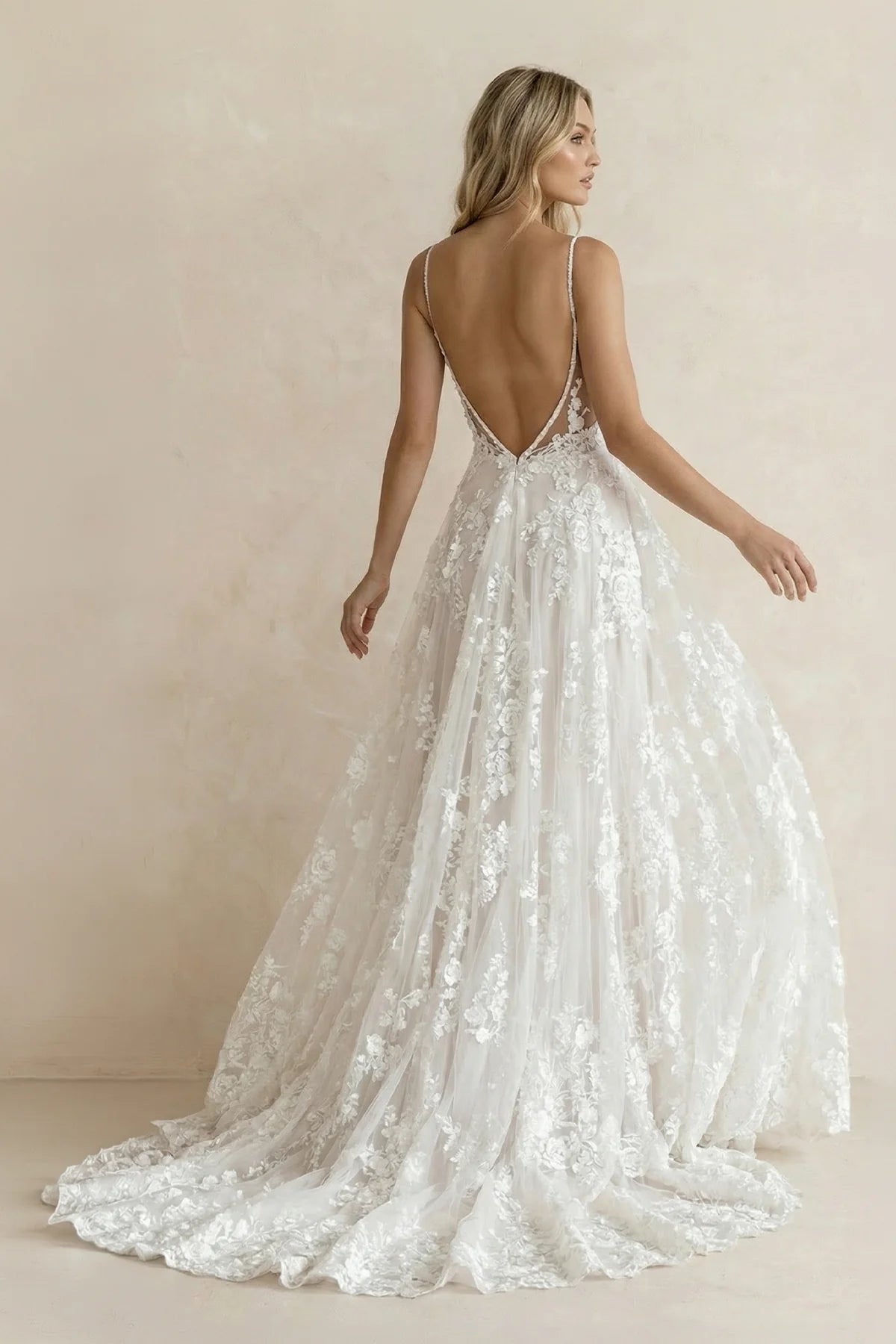 White Boho A-Line Lace Wedding Dress with Appliques