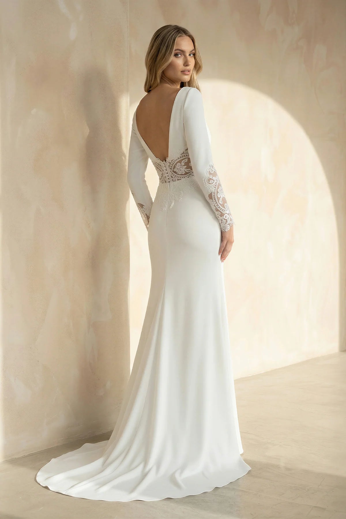Casual V-neck mermaid Sweep Train Long Sleeve Wedding Dress With Slit